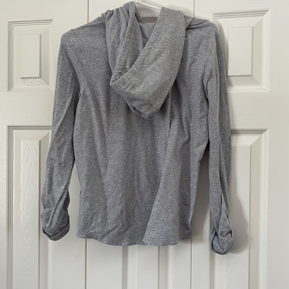 Tommy Hilfiger Long Sleeve Shirt Size M🥰🥰 - Picture 2 of 4